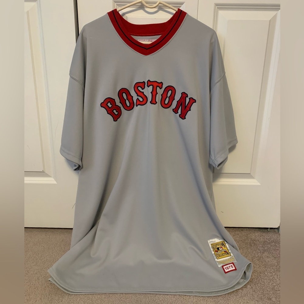 Vintage Mitchell and Ness 1975 Red Sox Jim Rice Jersey men’s xxl